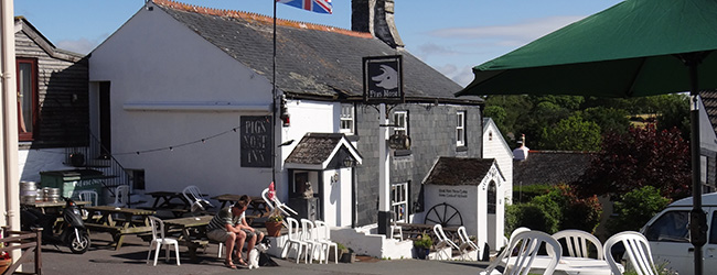 The Pig's Nose - Village pub in East Prawle